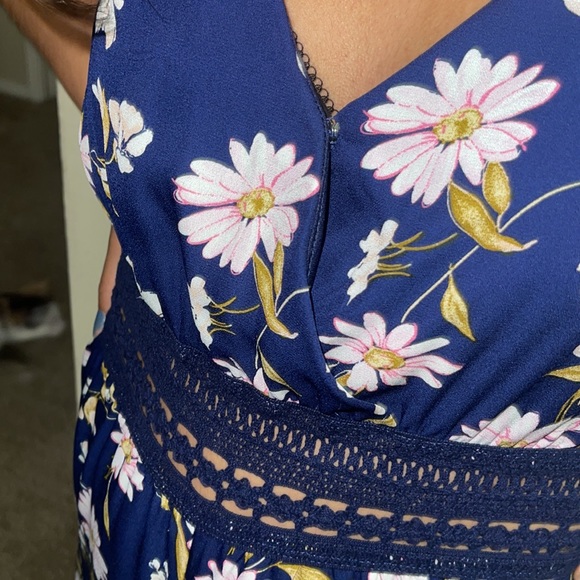 Romper - Picture 3 of 5